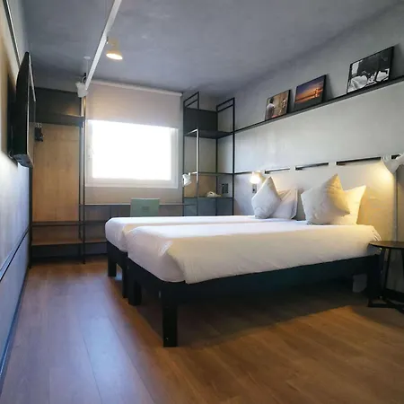 Ibis Barcelona Castelldefels Hotel Exterior photo